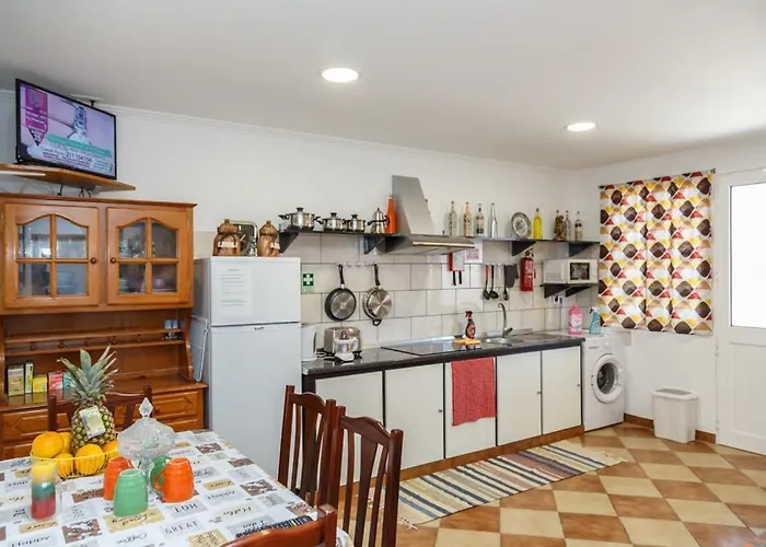 Residencia Ana Piso Zero 0 * סנטה קרוז