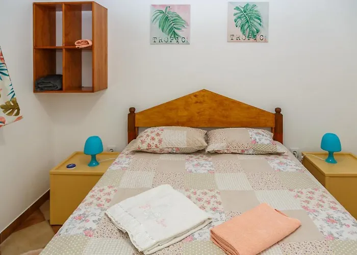 Residencia Ana Piso Zero 0 דירה *
