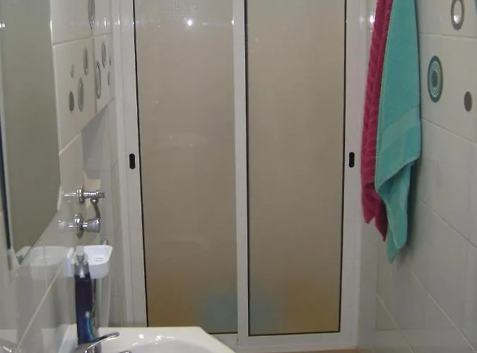 Residencia Ana Piso Zero 0 דירה
