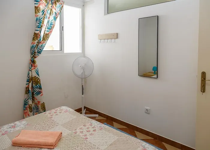 Residencia Ana Piso Zero 0 アパート *